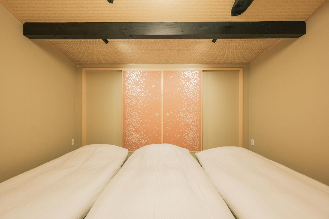 Вилла 町屋 泉東山 Machiya Izumi Higashiyama Giommachi Экстерьер фото