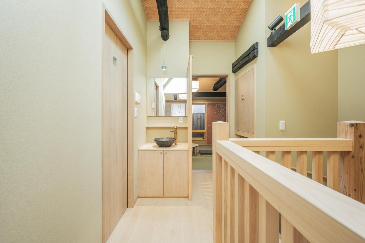 Вилла 町屋 泉東山 Machiya Izumi Higashiyama Giommachi Экстерьер фото